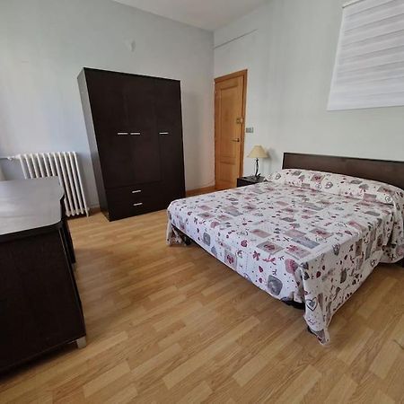 Apartament Piso En Estacion De Monforte De Lemos Zewnętrze zdjęcie
